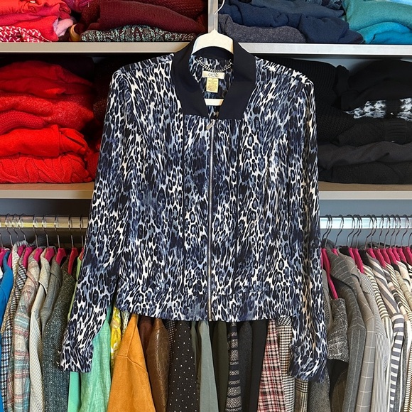 Cache blue/white leopard print long sleeve lightweight bomber jacket size 2 - Picture 1 of 3